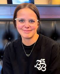 Bay & Berry adds cocktails to breakfast, lunch options; beer coming