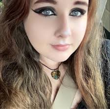 the @yungblud “holy rockstar” vid that started them all a month ago  whoopsies! 😇🫠 #yungblud #yungbludarmy #blackheartsclub