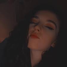 Ashley Tyrell's Instagram, Twitter & Facebook