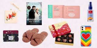 28 Cheap Valentine S Day Gifts 2021 Thoughtful V Day Gift Ideas Under 25 Valentine's day is almost here.