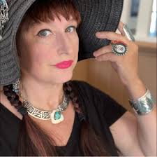 Ashlea Necklace Availability and Pricing Discussion