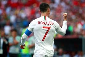 E para atingir uma marca histórica. 15 Anos De Cr7 Na Selecao Portuguesa Besoccer