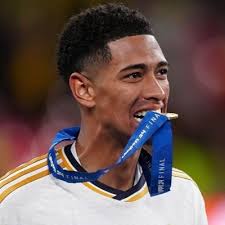 Daniel Dodoo (@__ddodoo)