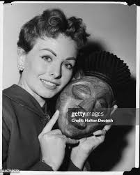 23 Duel In The Jungle Stock Photos, High-Res Pictures, and Images