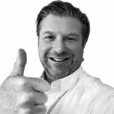 Chris Sumner's Instagram, Twitter & Facebook