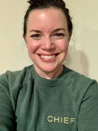 Ann Laporte's Instagram, Twitter & Facebook