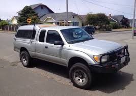 The 2000 toyota tacoma is a capable compact pickup with a variety of body styles to suit most buyers. Bolo 2000 Silver Toyota Tacoma Redheaded Blackbelt