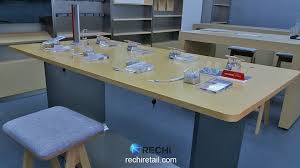 Retail Display Table For Huawei Store Retail Merchandising Merchandising Displays Retail Solutions