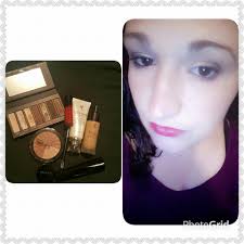 Good morning Beautiful🌹 Today's makeup look features Farmasi's Liquid  Makeup. There are various colors available, including blushes, bronzers,  and highlighters. A little goes a long way due to their excellent  pigmentation, and