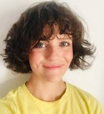 Molly Wingate's Instagram, Twitter & Facebook