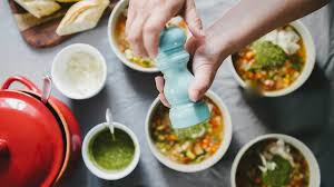 Our 20 best healthy recipes 1. 14 Healthy Soups From Around The Globe