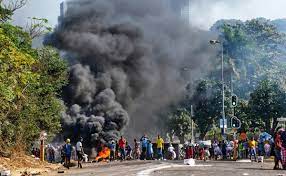 News south africa serves up the latest and personalised news from selected sources across the web. South Africa Stocks Edge Higher As Government Seeks To End Riots Bloomberg
