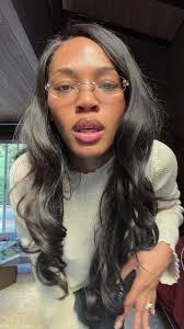 The detached wig + headband combo>>>