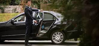 Fast Growth Companies Speed Up Success By Incorporating Digital Tools And Breakthrough Innovation Into The Core Of Their Business Uber Ride Car Start Up