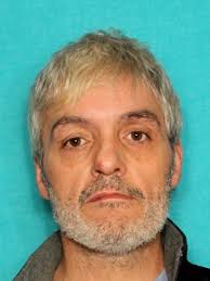 Does anyone have a good phone number for Delbert David Sarff,age 78  previous Richfield resident, now living in or near Savage. Want to get in  touch, we were classmates at RHS a