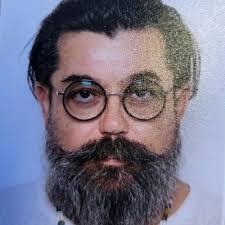 Kelly Beetham's Instagram, Twitter & Facebook