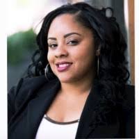 Rhea Richardson's Instagram, Twitter & Facebook