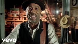 What complicates and deepens that narrative is that both brown and allen are black, and but at the annual country music association awards last week, even as experiment was heading to. 7 Black Country Singers Who Came Before Lil Nas X S Old Town