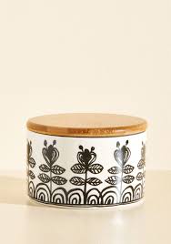 Charmer In Charge Short Sleeve Top Ceramic Jars Container Flowers Cute Kitchen