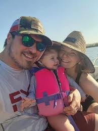 Happy Mothers Day to the best, Gina Bellestri. Ellie and I love you so much!