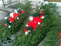 Grave Wreaths Holiday Grave Blankets Grave Pillows Wreaths Nc Sod Mulch Cemetary Decorations Grave Decorations Grave Flowers