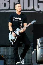 Mark Tremonti Lead Guitar For The Bands Creed Alter Bridge Tremonti Tremonti Mark Tremonti Alter Bridge