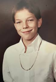 Photo edit request for daughter's ball picture