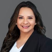 Vanessa Mckenzie's Instagram, Twitter & Facebook