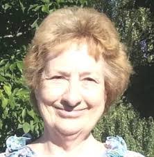 Marianne Mohr's Instagram, Twitter & Facebook