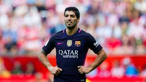 Luis suárez (32) wird von seinem sohn mustergültig gebissen. Beissen Kratzen Haare Ziehen Die 10 Strittigsten Momente Von Uruguay Nationalspieler Luis Suarez German Site