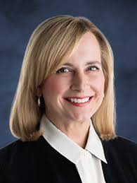 Leslie Kincaid's Instagram, Twitter & Facebook