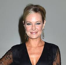 Alyn lind, jason thompson, lauralee bell, emily o'brien, doug davidson, michael roark, laur allen, tristan rogers, clementine ford, stacy haiduk, jason canela, jess walton, michael mealor, sharon case. 28 Idees De Sharon Case Sharon Newman Les Feux De L Amour Feux De L Amour Actrice