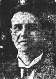 Walter sat at the same table in Adelaide's Exchange Hotel for 42 years