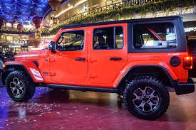 Gambarlah 2 persegi yang nantinya akan dijadikan. Ini Spesifikasi Lengkap Jeep Wrangler Baru Indonesia Yang 2 000cc