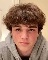 Hunter Lasater Tiktok Age Height Instagram How Old Tall Girlfriend Cute Boys Girlfriends Cute Guys