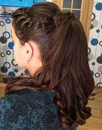 It will turn out more refined if part of the volume is rolled into harnesses in the direction of the face and fixed with invisibles under the rubber band. 40 High Ponytail Ideas For Every Woman