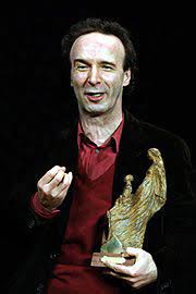 Roberto) was born in manciano la misericordia, castiglion fiorentino, italy. Roberto Benigni Wikipedia