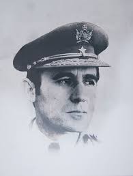 Portekiz'de demokratik bir rejim kurulmasını. General Antonio Ramalho Eanes