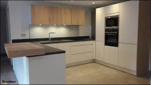 cuisine en u blanc bois et beton sur mesure nolte 2k cuisines cuisine en u cuisine appartement cuisine