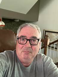 Waiting for dating app headshots from photographer