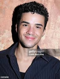 Edwin Dones's Instagram, Twitter & Facebook