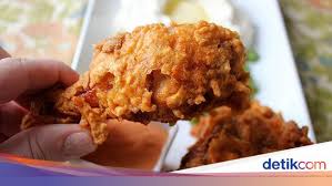 Cara menghitung bmi (body mass index) = berat badan (kg) / tinggi badan2 (m2). Mana Yang Kalorinya Lebih Tinggi Fried Chicken Bagian Dada Atau Paha