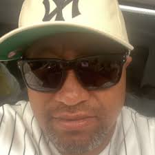 Listen to Bwojo by Nichoe Kitone in African music playlist online for free 