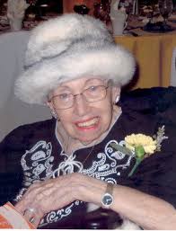 Local artist to the stars shows her stuff