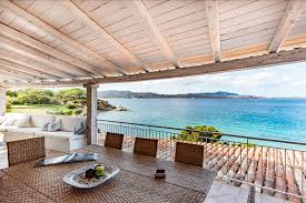 Nel borgo raito di vietri sul mare si vende unica soluzione oppure 3 soluzioni di appartamenti di di. Offerta Vendita Appartamenti Porto Rotondo Sul Mare Sihappy