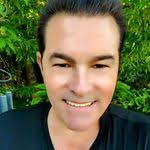 Dixie Bernard's Instagram, Twitter & Facebook