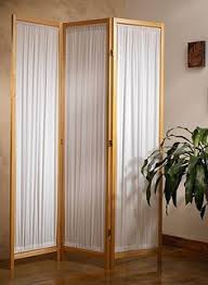 Fabric Folding Floor Screen A Folding Screen Can Give Any Room A Whole New Look A Great Way Gunstige Raumteiler Faltbarer Raumtrenner Raumteiler Ideen Diy