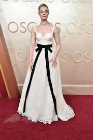 Elle Fanning Channels 1950s Glamour in Givenchy Dress for Oscars 2025 Red  Carpet