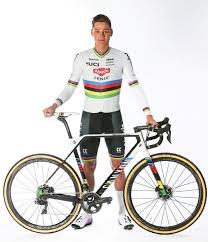 I think his father probably has a. Cross Wm Ist Mathieu Van Der Poel Zu Schlagen Radsport Bei Rad Net De