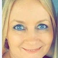 Natasha Mahoney's Instagram, Twitter & Facebook